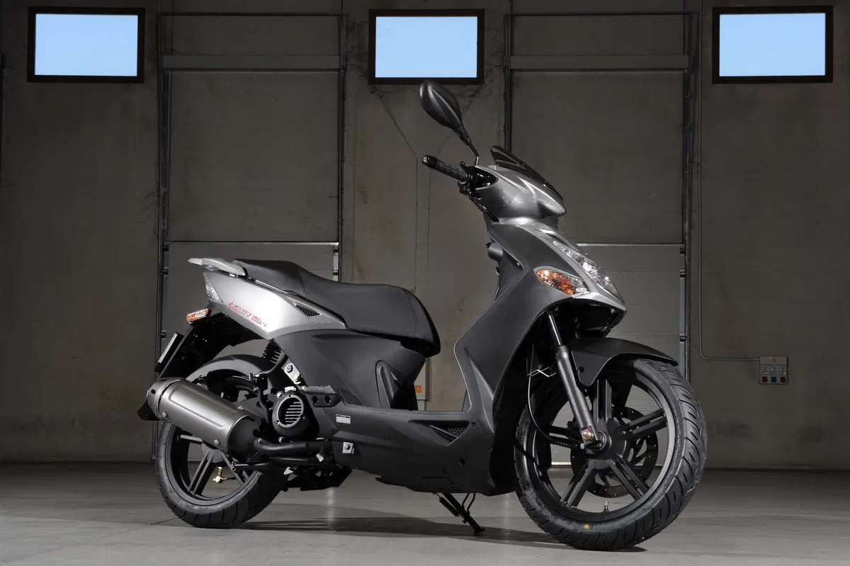Kymco Agility 50 Agility 50 R16 2t (2010 - 16) (8)