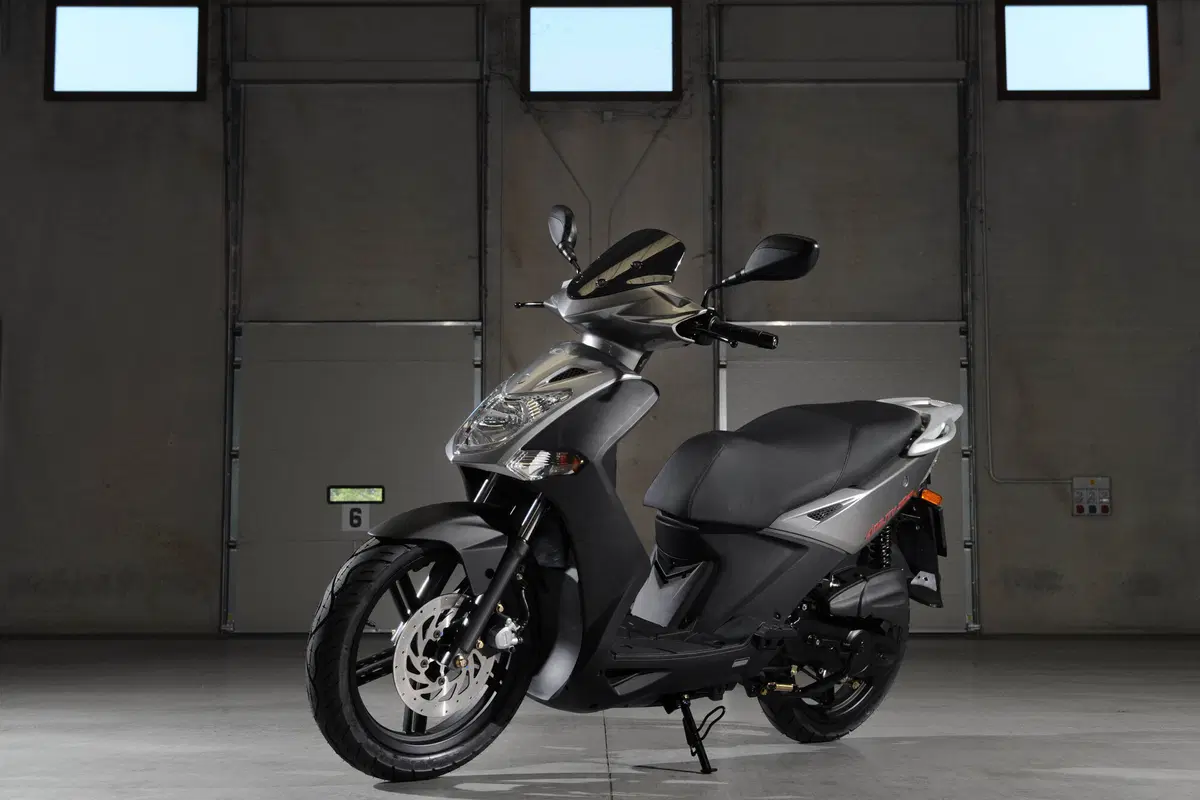 Kymco Agility 50 Agility 50 R16 2t (2010 - 16) (10)