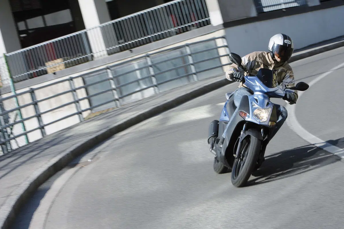 Kymco Agility 50 Agility 50 R16 (2008 - 16) (34)