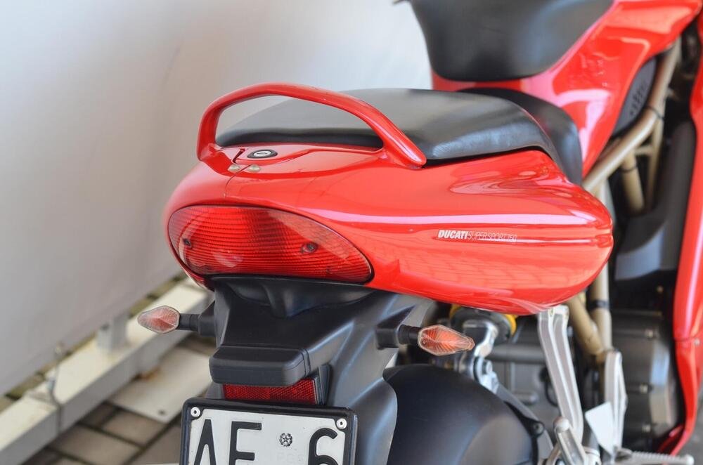 Ducati SuperSport 750 (1999 - 02) (4)