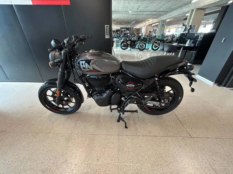 Royal Enfield HNTR 350 (2022 - 26) (3)
