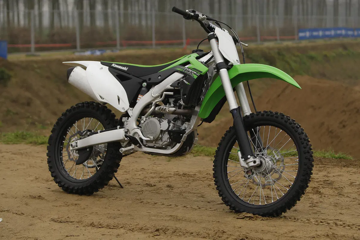 Kawasaki KX 450 F 4T 2015 (15)