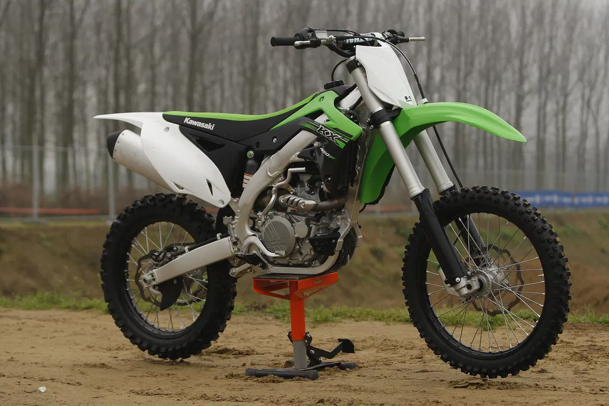 Kawasaki KX 450 F 4T 2015 (21)