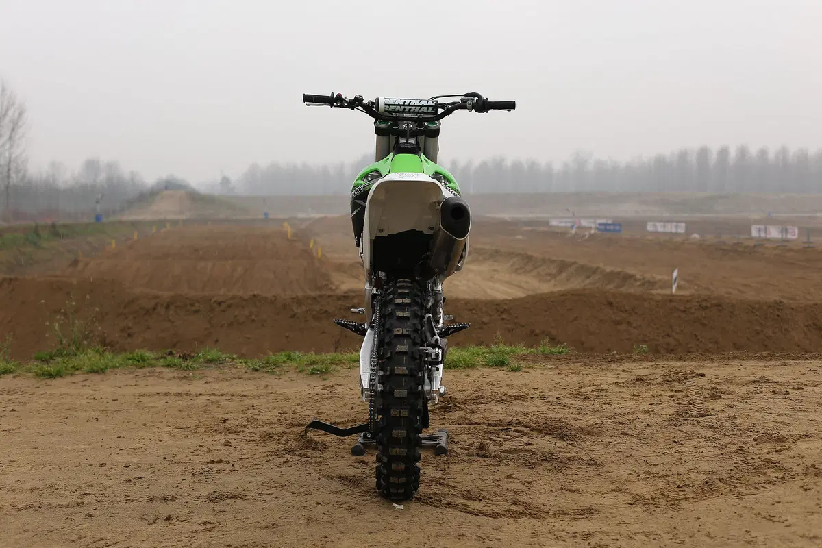 Kawasaki KX 450 F 4T 2015 (20)