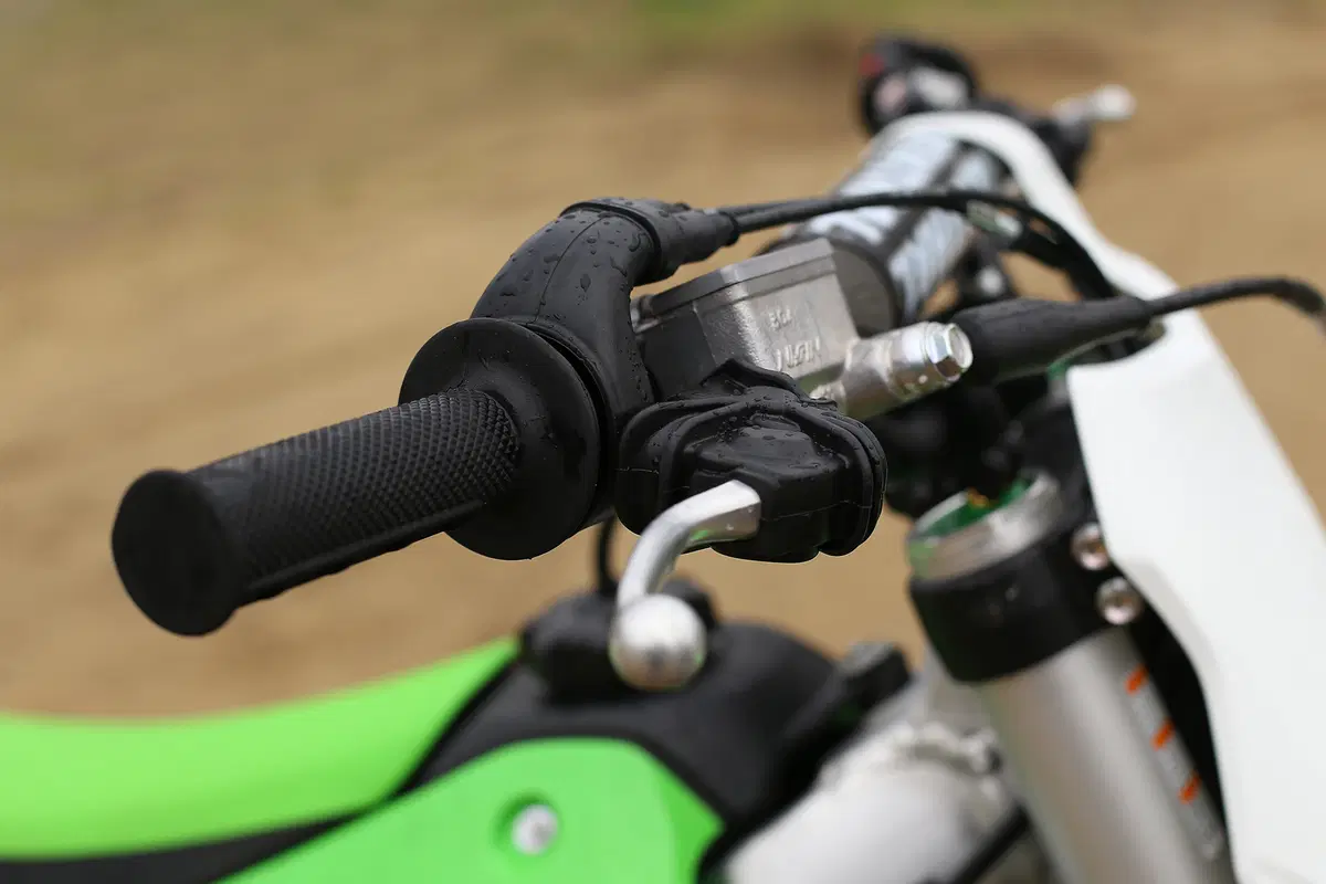 Kawasaki KX 450 F 4T 2015 (29)