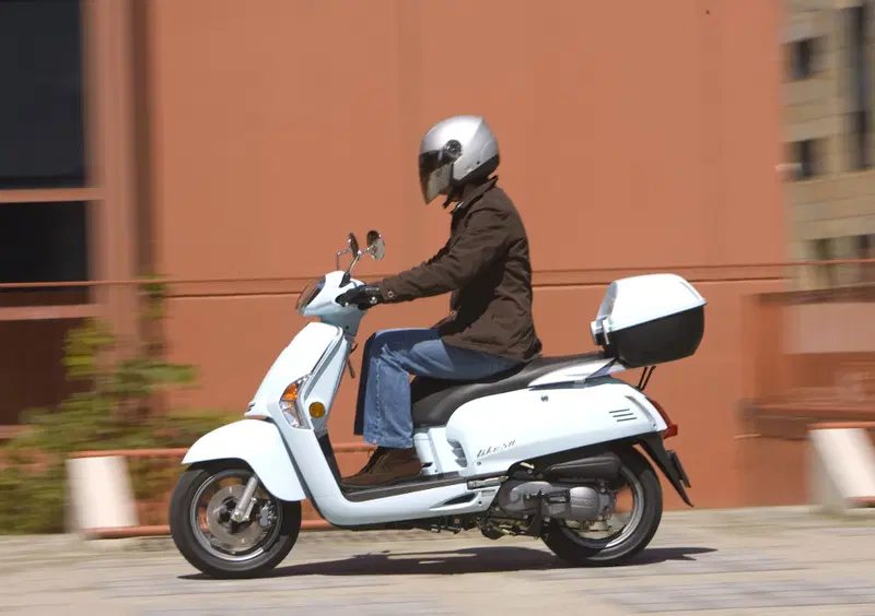 Kymco Like 50 Like 50 2T (2009 - 19) (10)