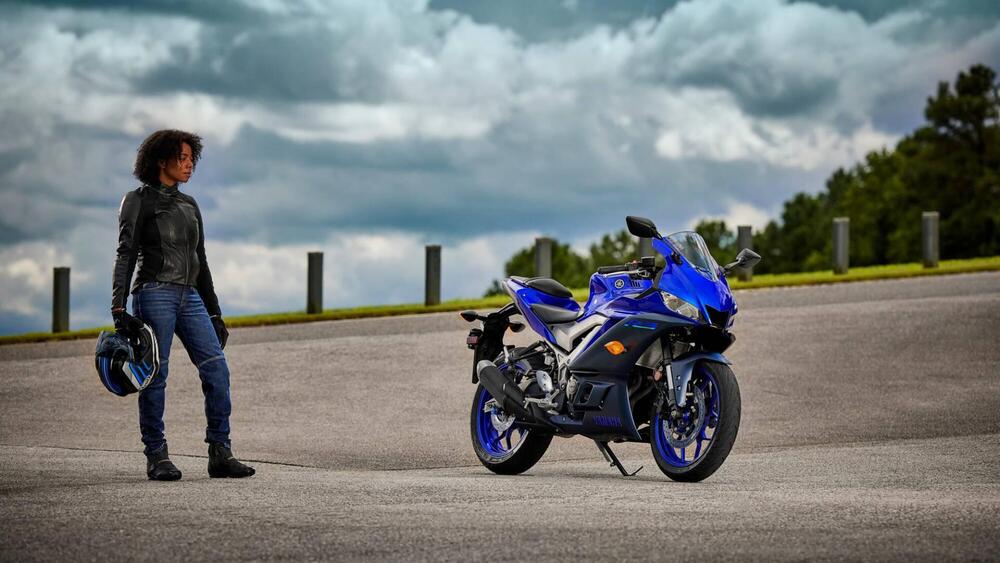 Yamaha YZF R7 (2021 - 24) (4)