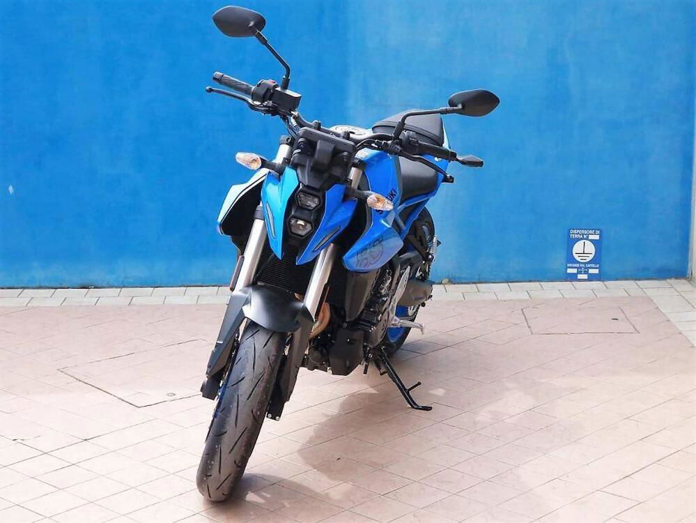 Suzuki GSX-8S (2023 - 24) (5)