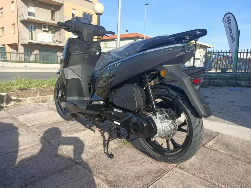 Peugeot Tweet 125i Active (2021 - 25) (3)