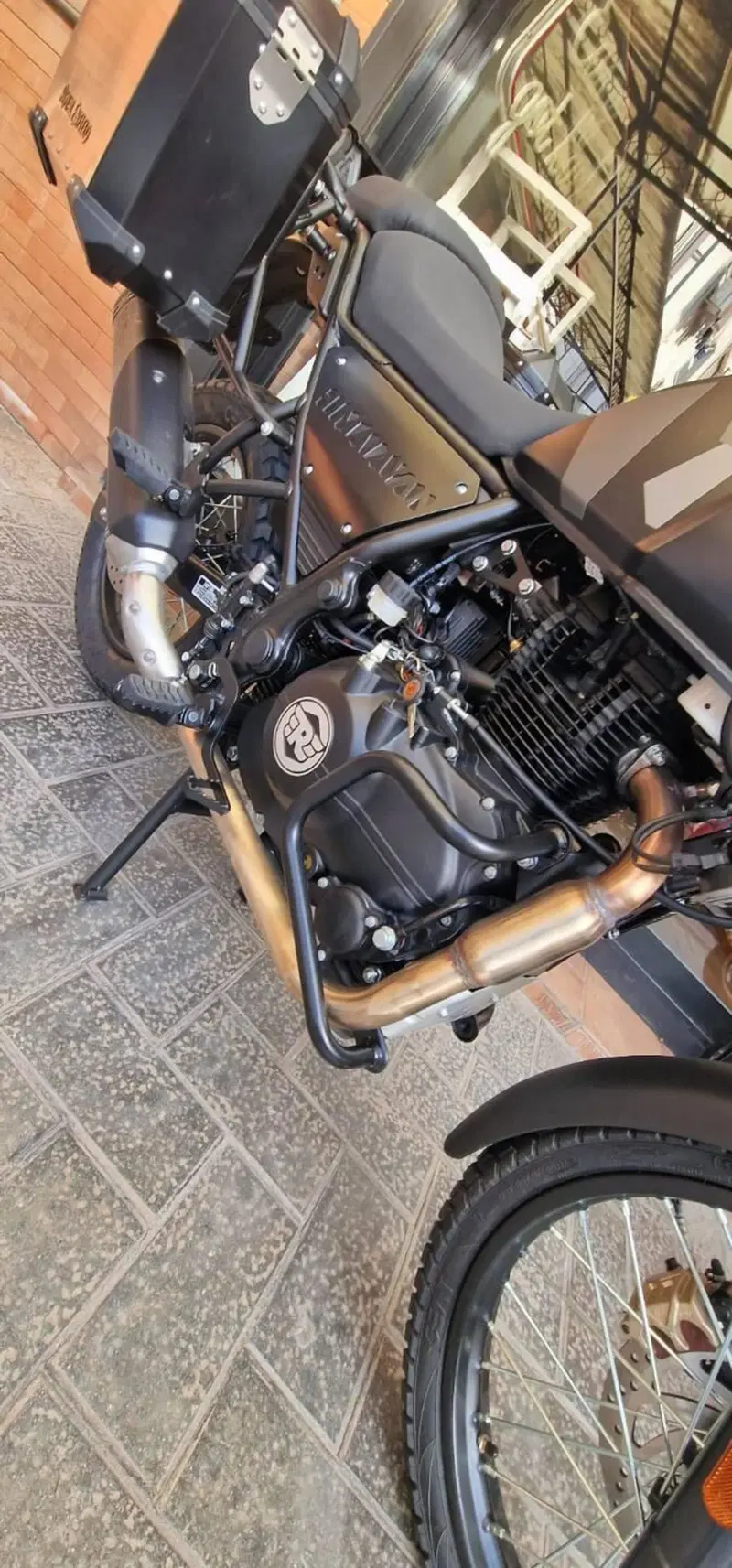 Royal Enfield Himalayan 411 (2021 - 24) (4)