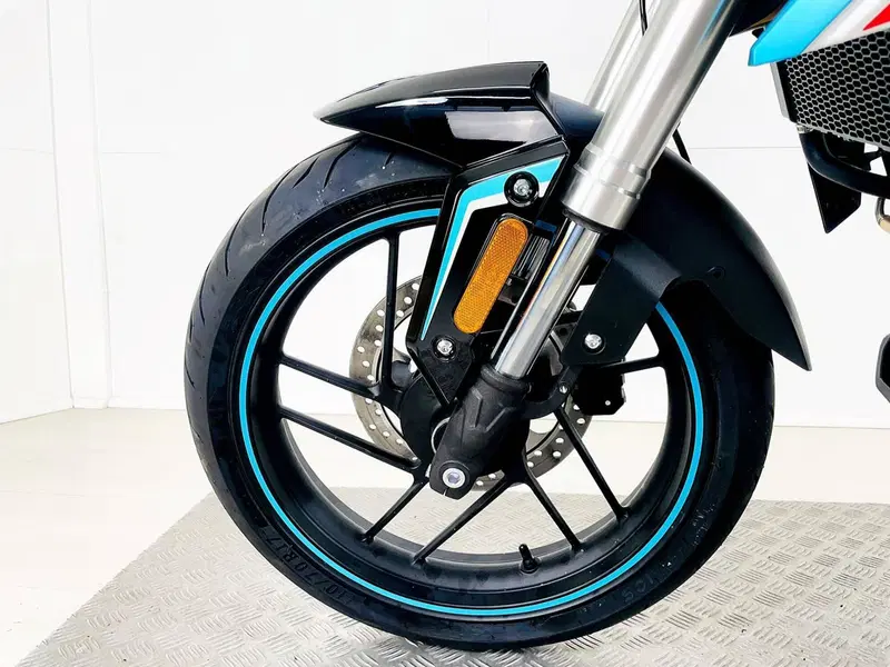 Voge Brivido 125R (2023 - 26) (13)