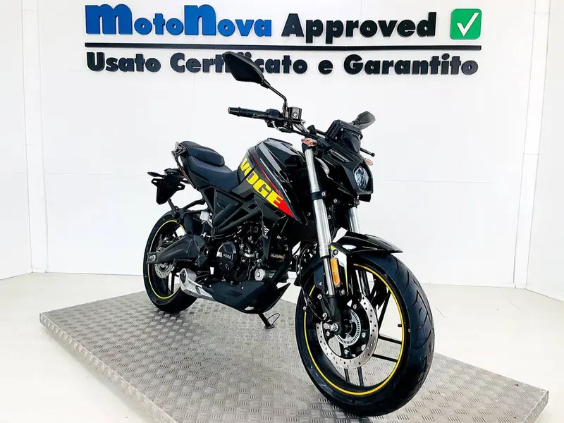 Voge Brivido 125R (2023 - 26) (5)