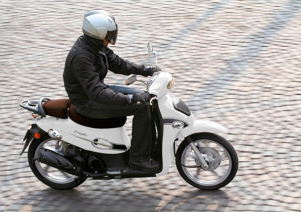 Kymco People 50 2t (2007 - 17) (3)