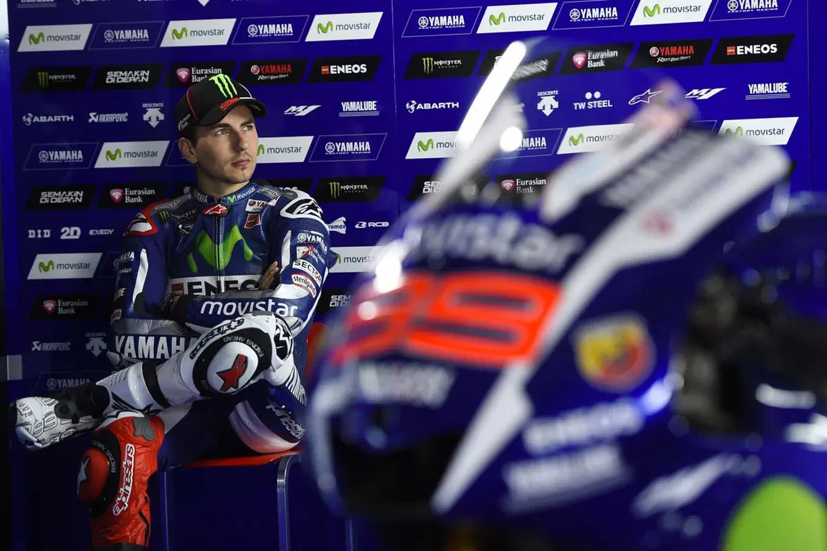 Presentato a Madrid il team Yamaha MotoGP con Rossi e Lorenzo (10)