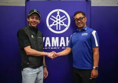MotoGP 2023. Valentino Rossi, da dottore a ambasciatore: Sì, ho firmato con Yamaha