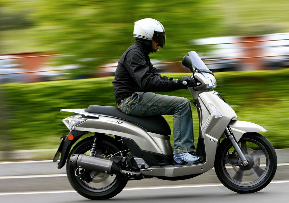 Kymco People 125 S DD (2007 - 16) (5)