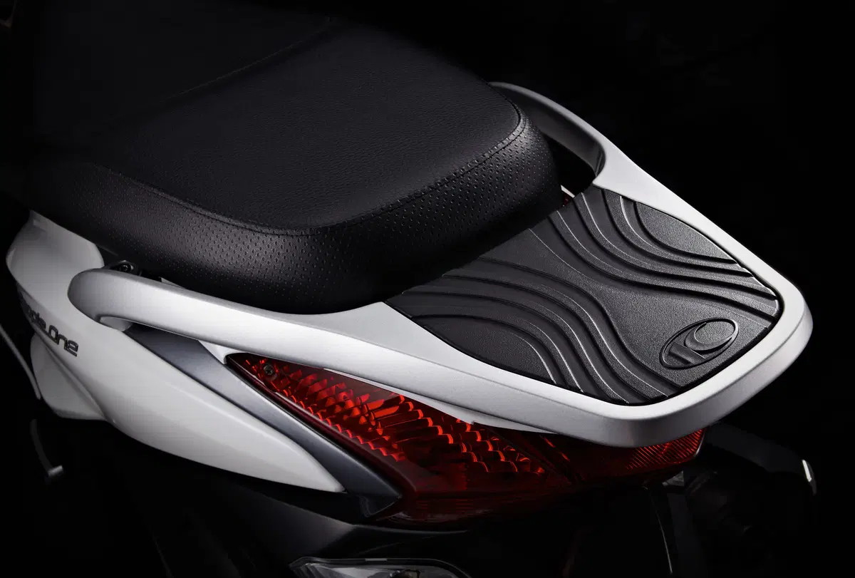 Kymco People 125 People 125i One (2014 - 16) (10)