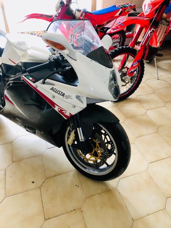 MV Agusta F4 1000 312 R (2007 - 09) (2)