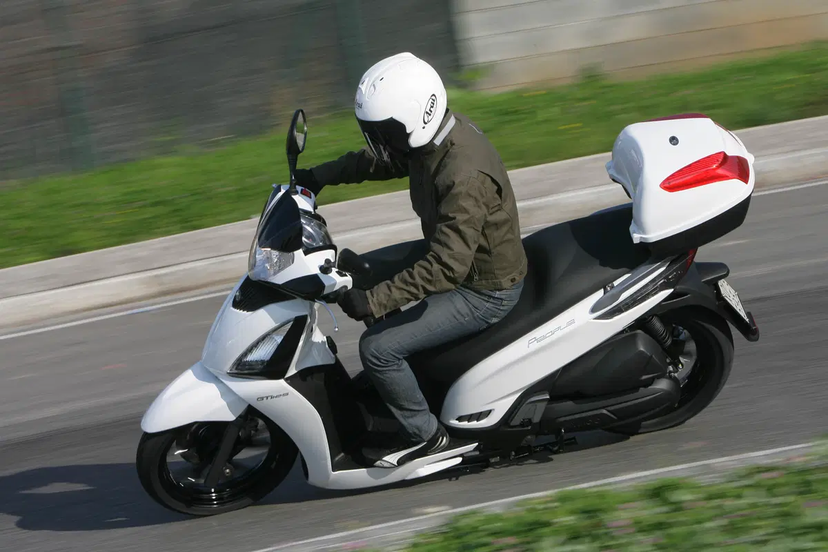 Kymco People 125 People 125i GT (2010 - 17) (19)