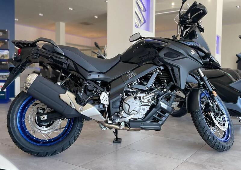 Vendo Suzuki V-Strom 650XT Explorer (2022 - 24) nuova a Brescia (codice  9123211) 