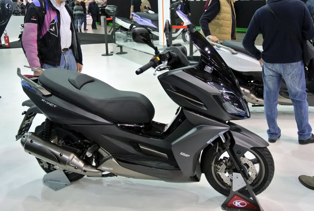 Kymco K-Xct K-Xct 125i (2011 - 17) (6)