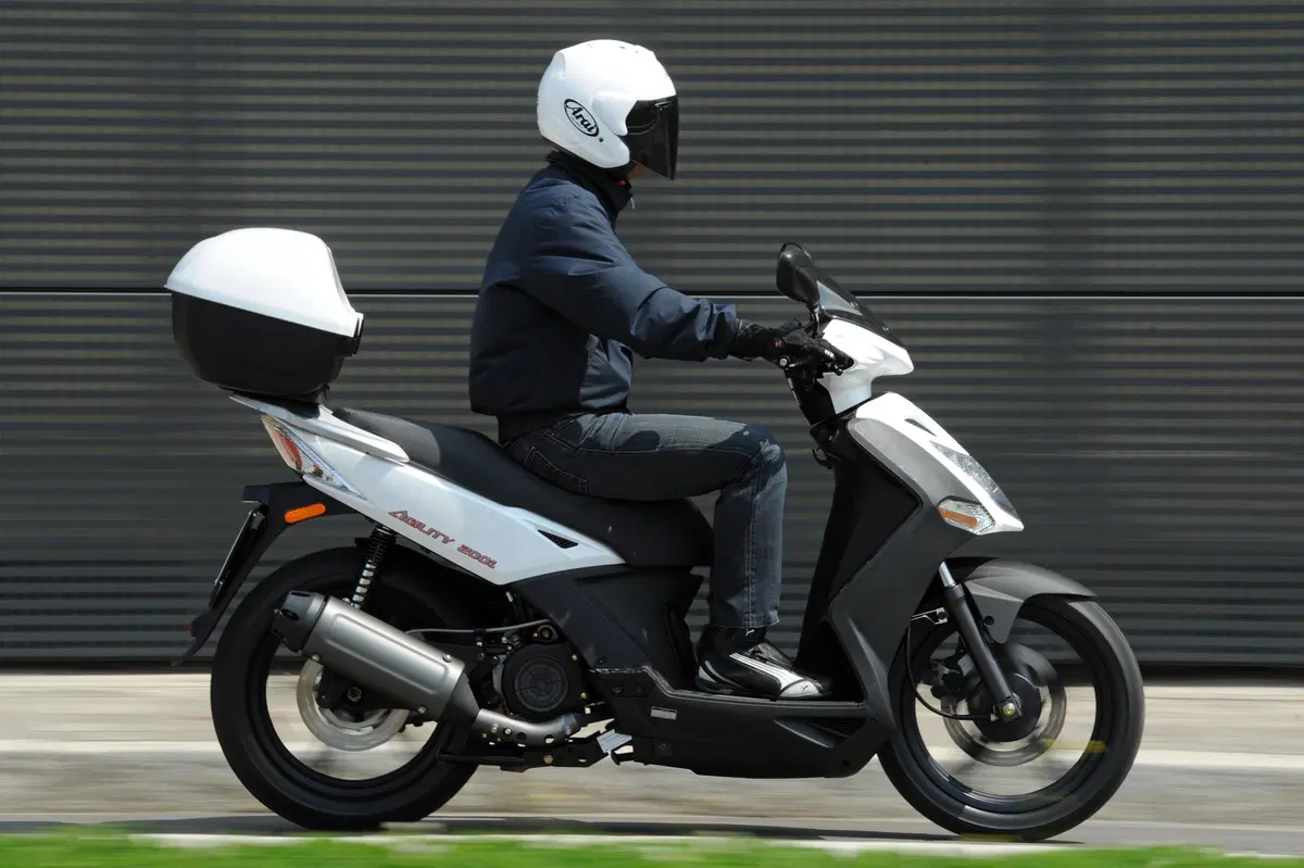 Kymco Agility 200 Agility 200i R16 (2008 - 16) (15)