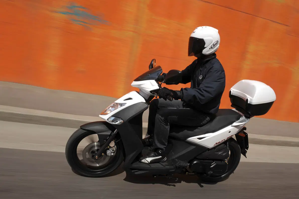 Kymco Agility 200 Agility 200i R16 (2008 - 16) (16)