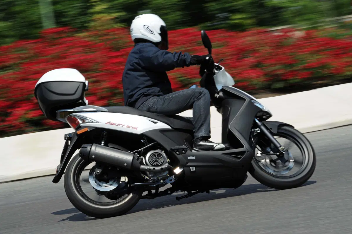 Kymco Agility 200 Agility 200i R16 (2008 - 16) (19)