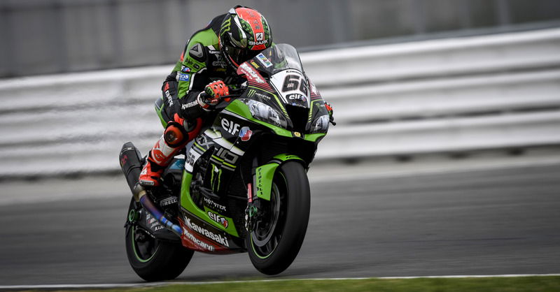 Tom Sykes rinnova con Kawasaki