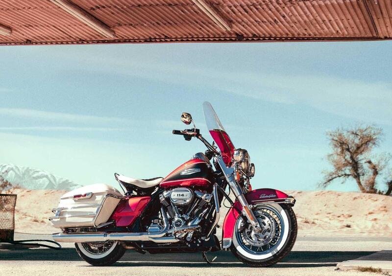 Harley-Davidson Touring Electra Glide Highway King (2023) (4)