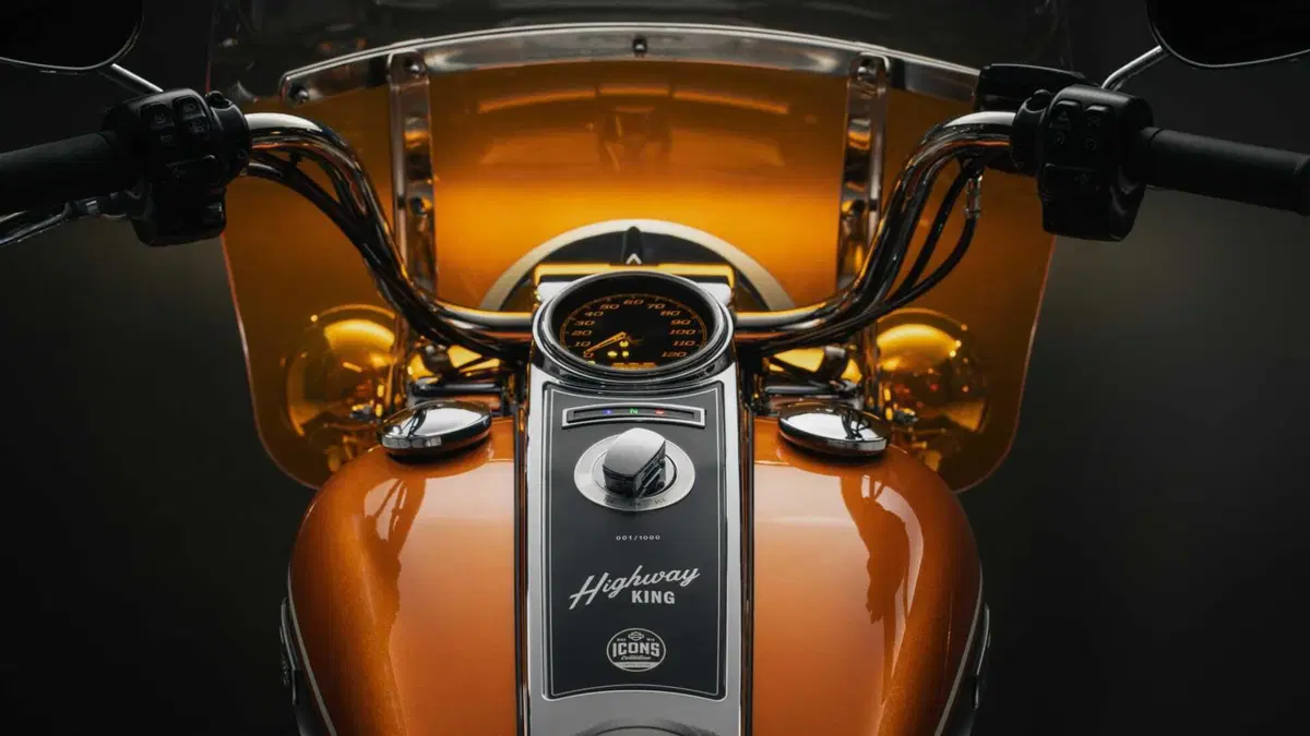 Harley-Davidson Touring Electra Glide Highway King (2023) (6)