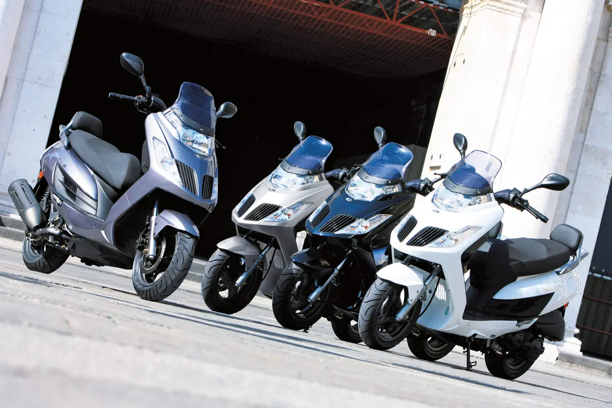 Kymco Dink 200 Dink 200i DD (2007 - 17) (2)