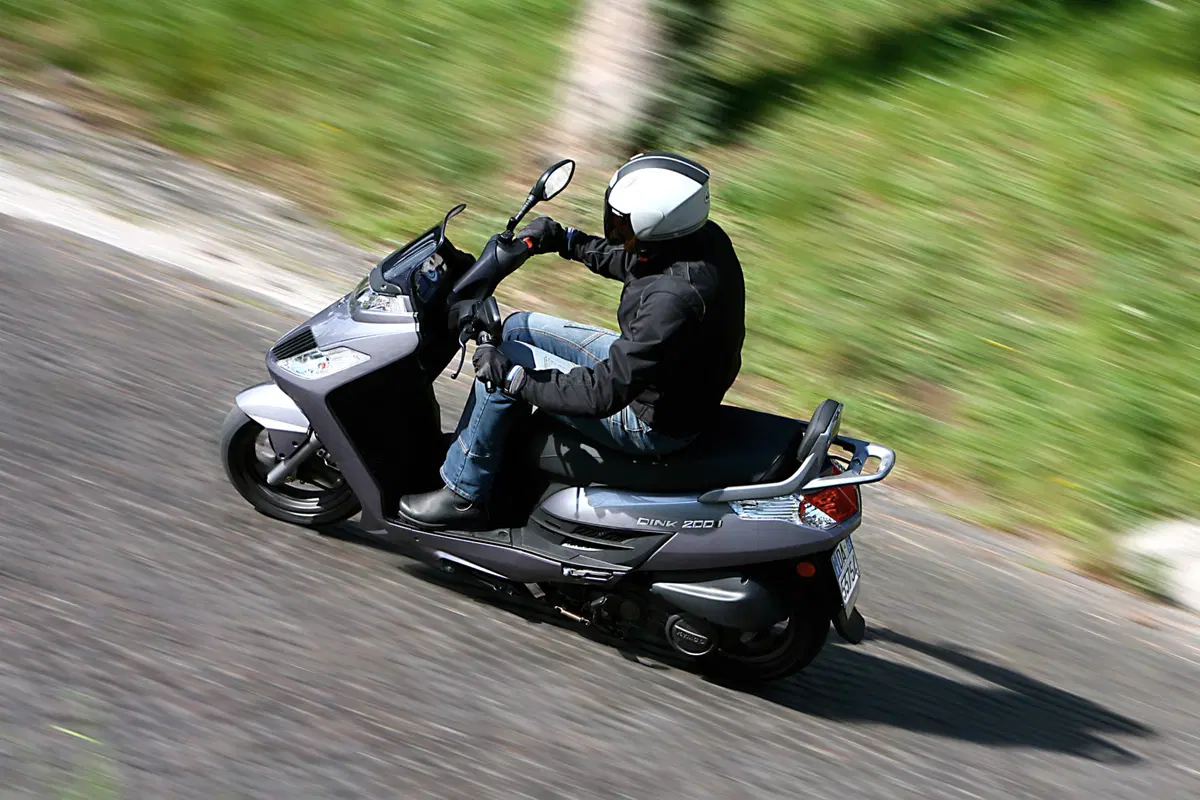 Kymco Dink 200 Dink 200i DD (2007 - 17) (12)