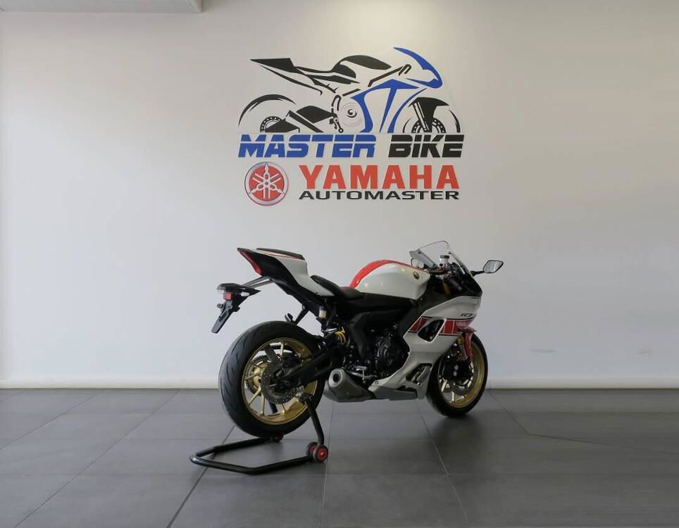 Yamaha YZF R7 World GP 60th Anniversary (2022 - 23) (3)