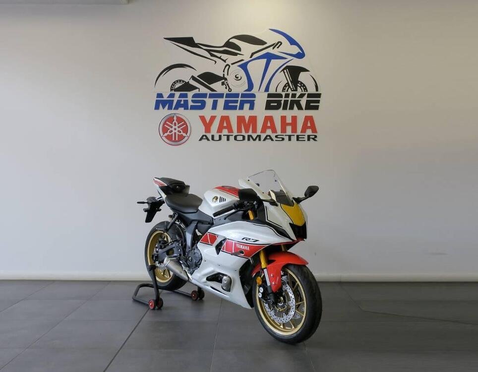 Yamaha YZF R7 World GP 60th Anniversary (2022 - 23)