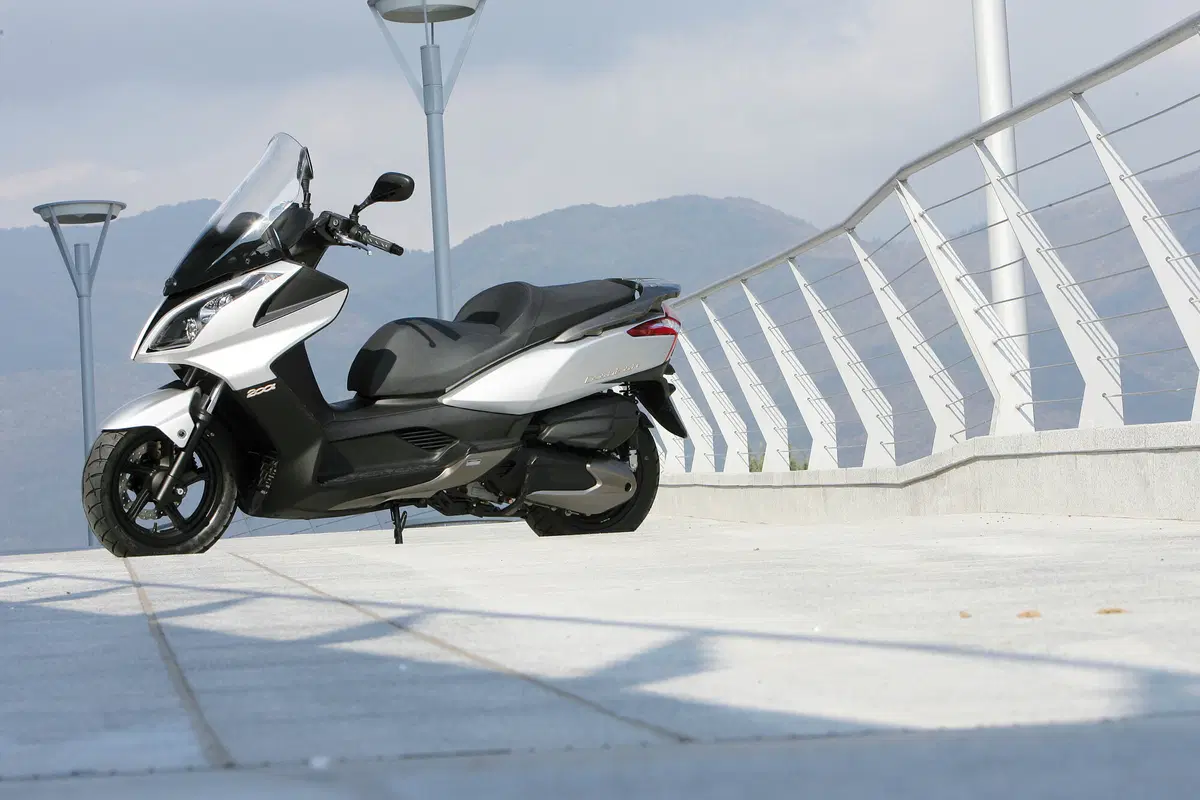 Kymco Downtown 200i Downtown 200i (2009 - 16) (10)