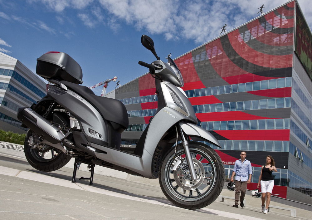 Kymco People 300i GT (2010 - 17)