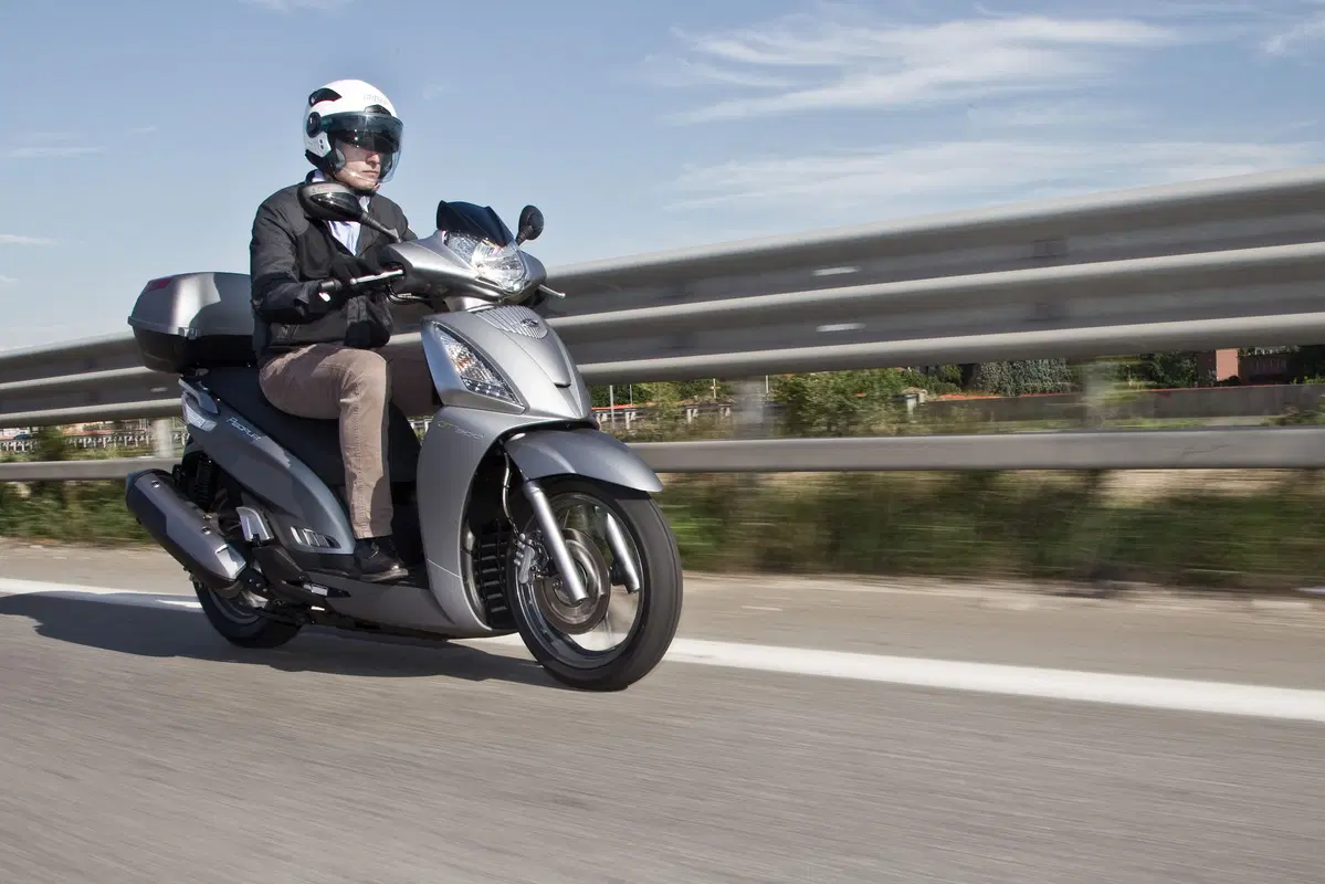 Kymco People 300 People 300i GT (2010 - 17) (9)