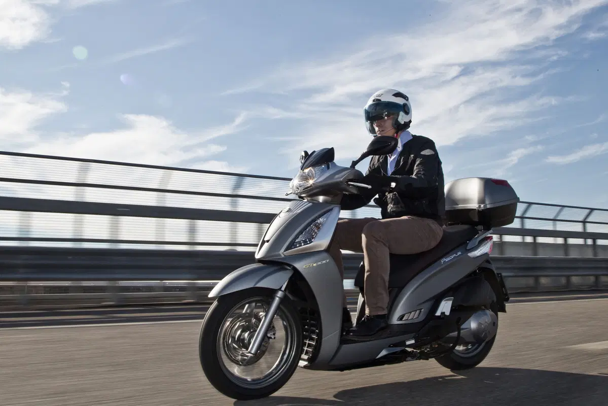 Kymco People 300 People 300i GT (2010 - 17) (7)