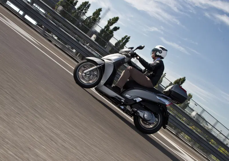 Kymco People 300 People 300i GT (2010 - 17) (8)