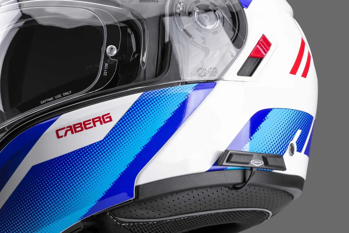 Caberg e Midland insieme con il Pro Speak EVO (3)
