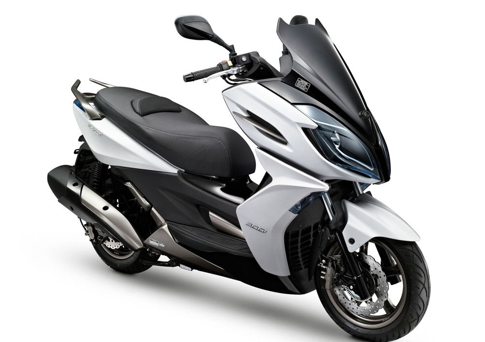 Kymco K-Xct 300i (2012 - 17) (4)