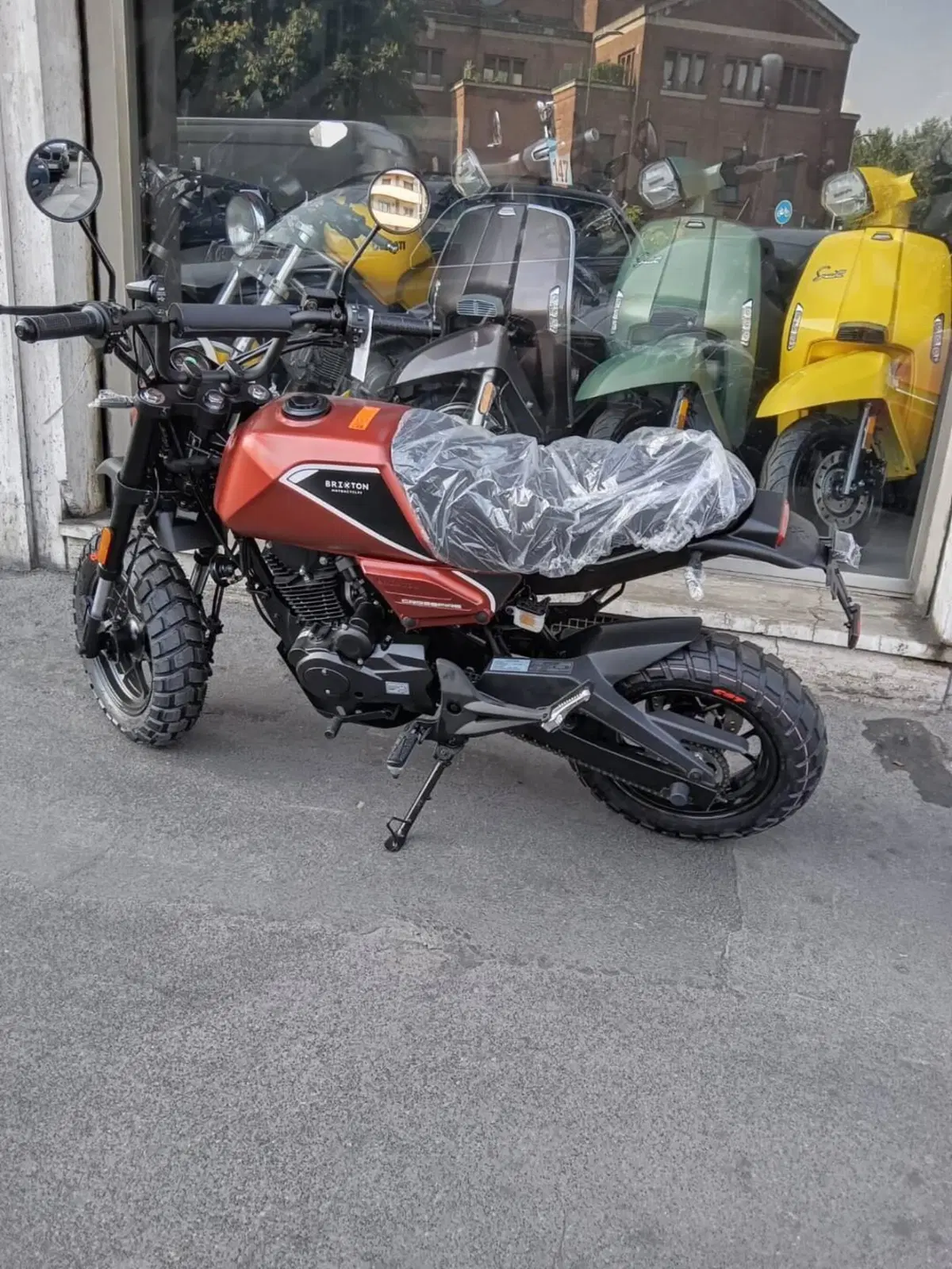 Brixton Motorcycles Crossfire 125 XS (2021 - 26) (3)