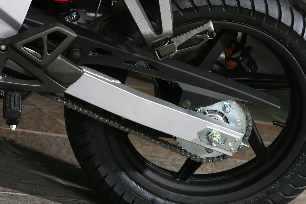 Kymco Quannon 125 Quannon 125 Naked (2010 - 17) (15)