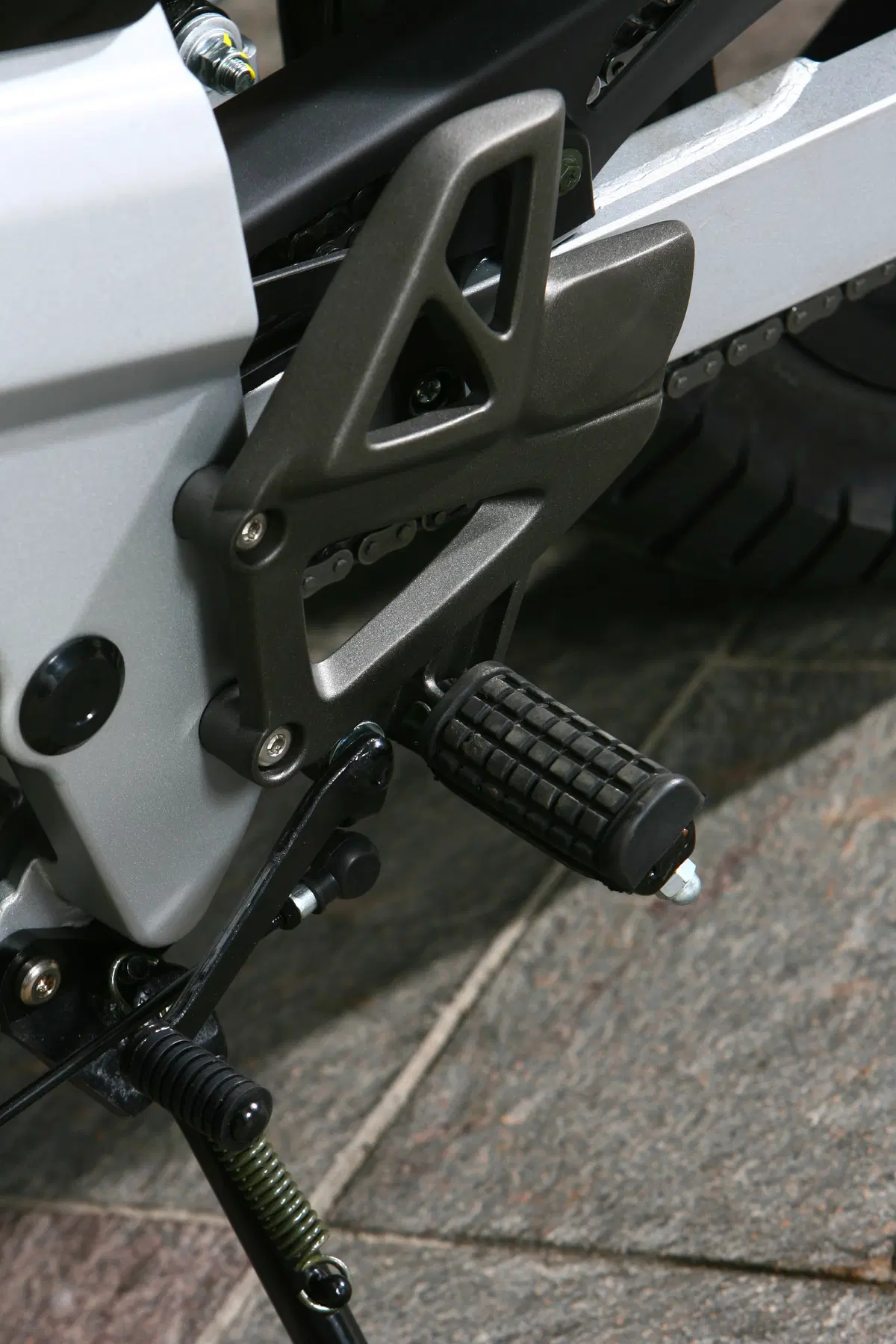 Kymco Quannon 125 Quannon 125 Naked (2010 - 17) (16)