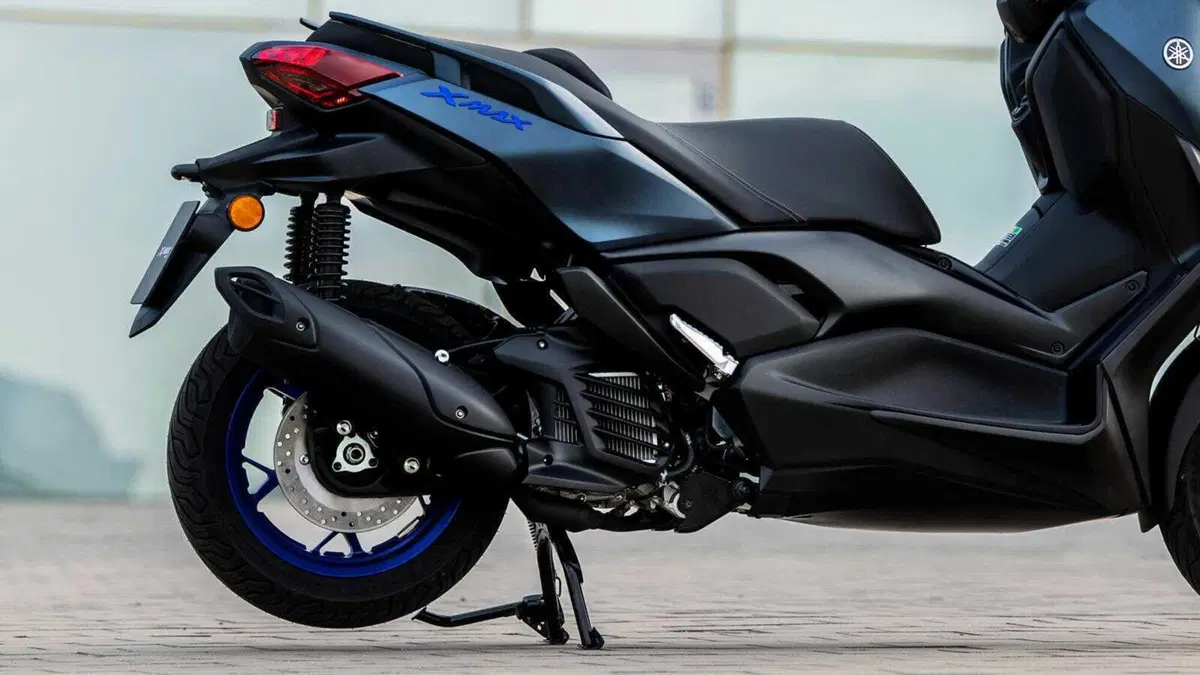 Yamaha XMAX 300 TEST: in continua evoluzione (6)