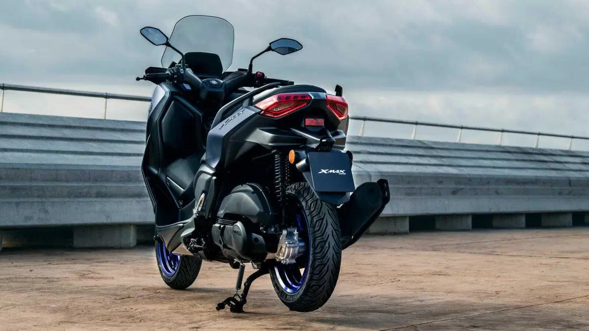 Yamaha XMAX 300 TEST: in continua evoluzione (11)