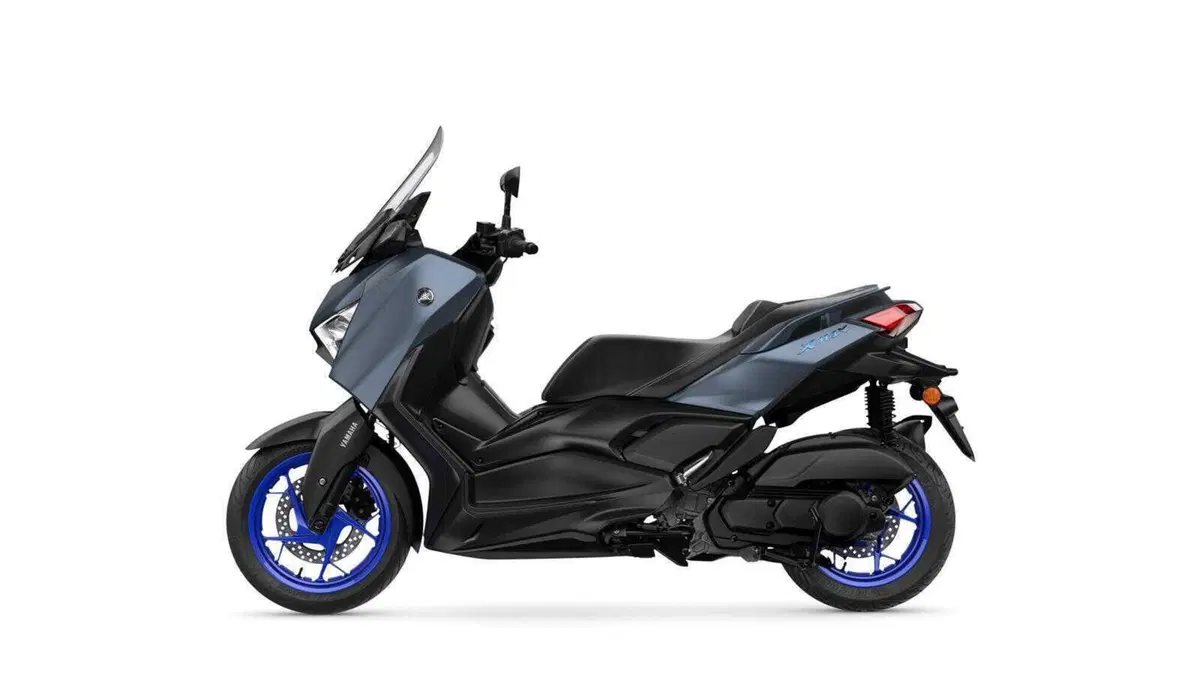 Yamaha XMAX 300 TEST: in continua evoluzione (4)