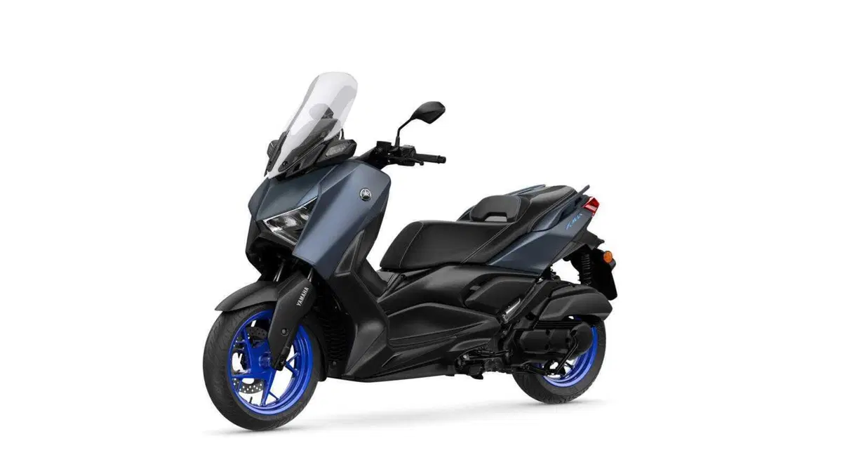 Yamaha XMAX 300 TEST: in continua evoluzione (5)