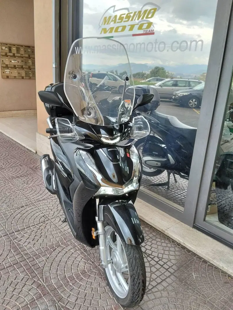 Honda SH 150i (2020 - 23) (7)